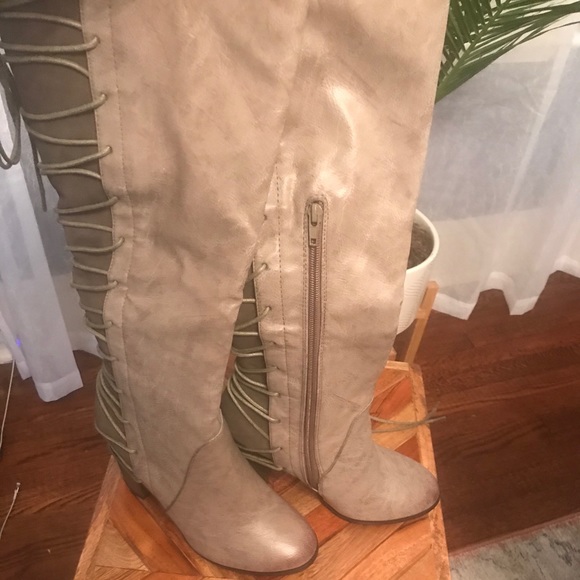 Shoe Dazzle Shoes - Shoedazzle high to the knee heeled boot
